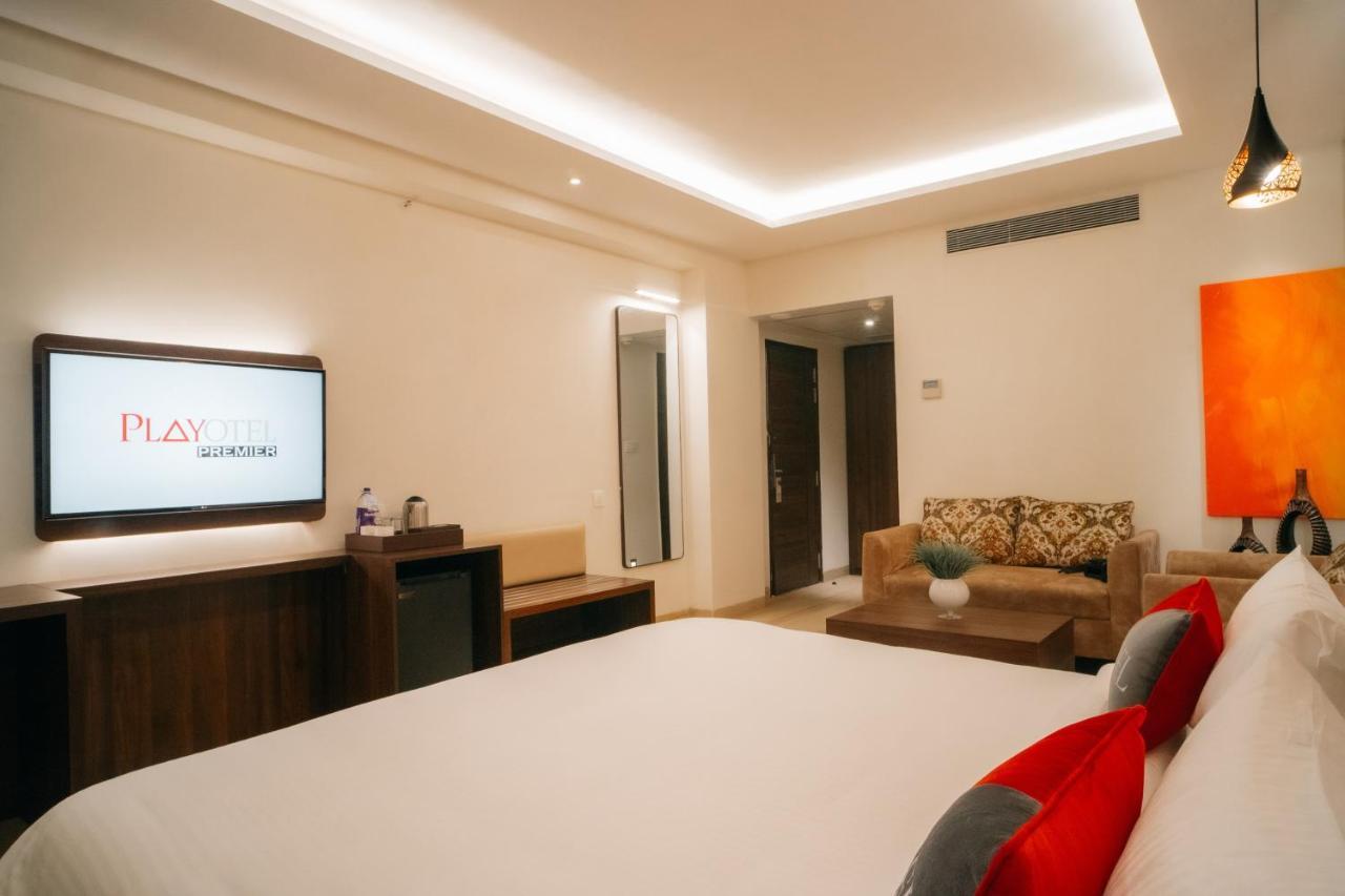 Playotel Premier Vijay Nagar Indore Extérieur photo