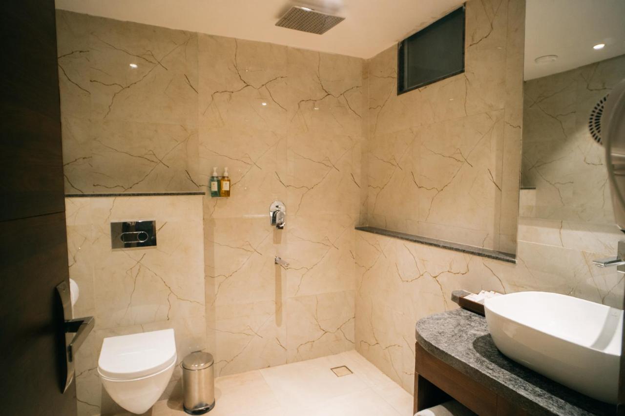 Playotel Premier Vijay Nagar Indore Extérieur photo