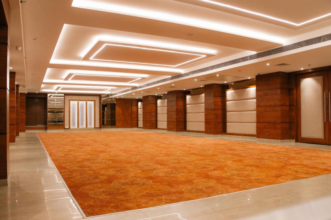 Playotel Premier Vijay Nagar Indore Extérieur photo
