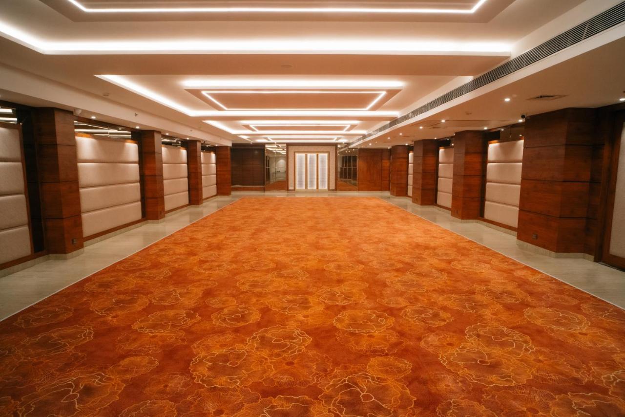 Playotel Premier Vijay Nagar Indore Extérieur photo